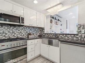 22350 Heritage Pass, Chatsworth (los Angeles) CA 91311