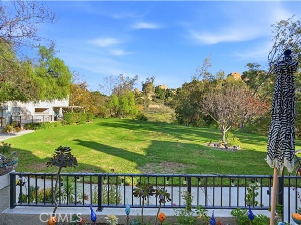 22350 Heritage Pass, Chatsworth (los Angeles) CA 91311