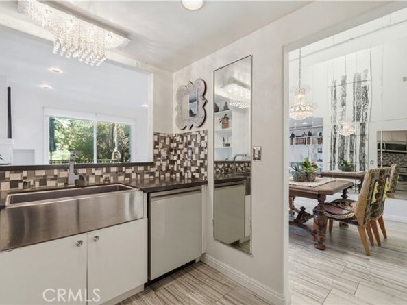 22350 Heritage Pass, Chatsworth (los Angeles) CA 91311