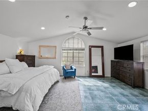 22371 Mission Circle, Chatsworth (los Angeles) CA 91311