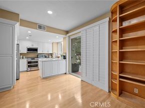 22371 Mission Circle, Chatsworth (los Angeles) CA 91311