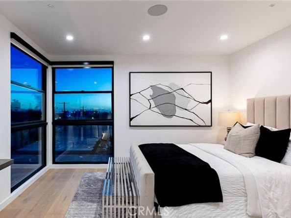 3975 Frances Avenue, West Los Angeles (los Angeles) CA 90066