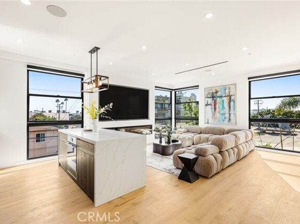 3975 Frances Avenue, West Los Angeles (los Angeles) CA 90066