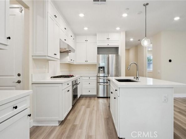 27524 S Orchard Lane, San Pedro (los Angeles) CA 90732