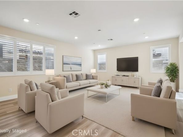 27524 S Orchard Lane, San Pedro (los Angeles) CA 90732