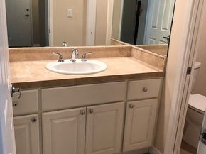 1110 W 10th Street 105, San Pedro (los Angeles) CA 90731