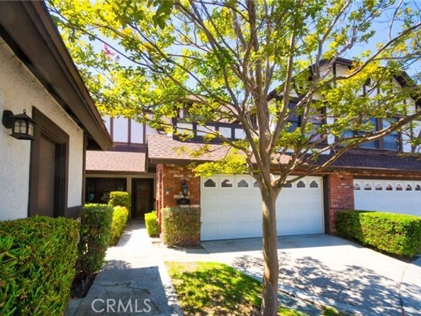 950 S Rim Crest Drive, Anaheim CA 92807