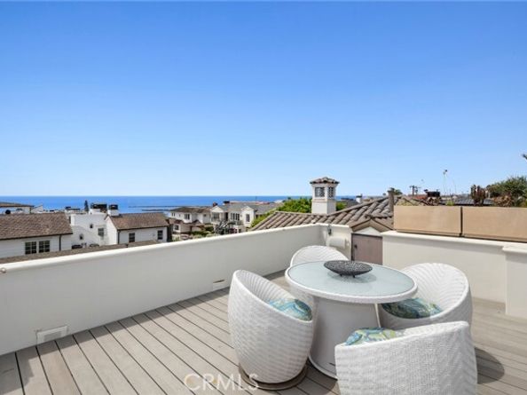 222 Orchid Avenue, Corona Del Mar (newport Beach) CA 92625