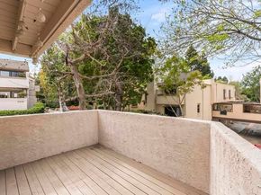 8448 Via Sonoma 100, La Jolla (san Diego) CA 92037