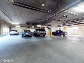4821 Bakman Avenue 405, North Hollywood (los Angeles) CA 91601