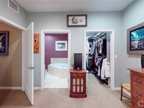 4821 Bakman Avenue 405, North Hollywood (los Angeles) CA 91601