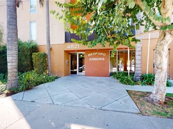 4821 Bakman Avenue 405, North Hollywood (los Angeles) CA 91601