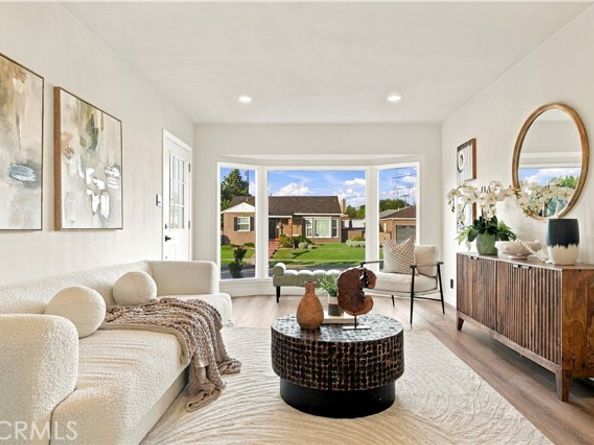 6117 Chesteroark, Lakewood CA 90713