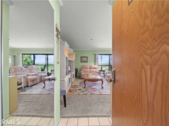 13650 Del Monte Dr 40C, Seal Beach CA 90740