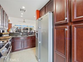 5336 Marina Pacifica, Long Beach CA 90803