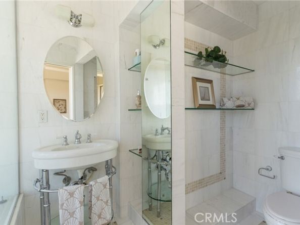 5336 Marina Pacifica, Long Beach CA 90803