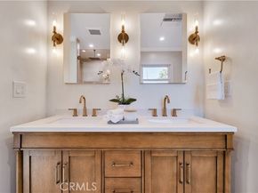 4001 Pine, Long Beach CA 90807