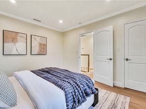 4001 Pine, Long Beach CA 90807