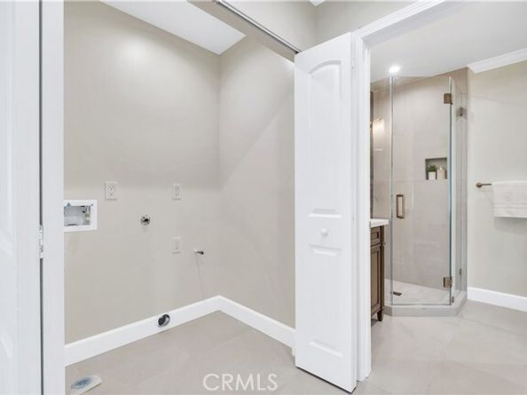 4001 Pine, Long Beach CA 90807