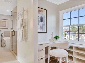 4001 Pine, Long Beach CA 90807