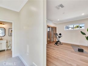 4001 Pine, Long Beach CA 90807