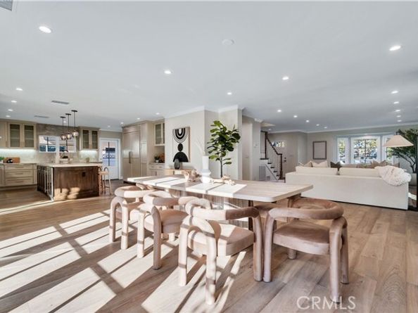 4001 Pine, Long Beach CA 90807