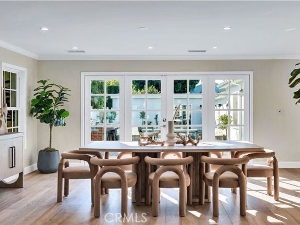 4001 Pine, Long Beach CA 90807