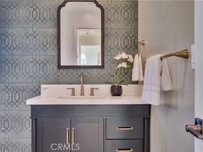 4001 Pine, Long Beach CA 90807