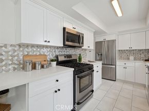 6101 Fulton Avenue 8, Van Nuys (los Angeles) CA 91401