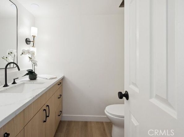 6101 Fulton Avenue 8, Van Nuys (los Angeles) CA 91401