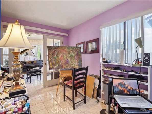 5625 E Calle Canada, Anaheim CA 92807