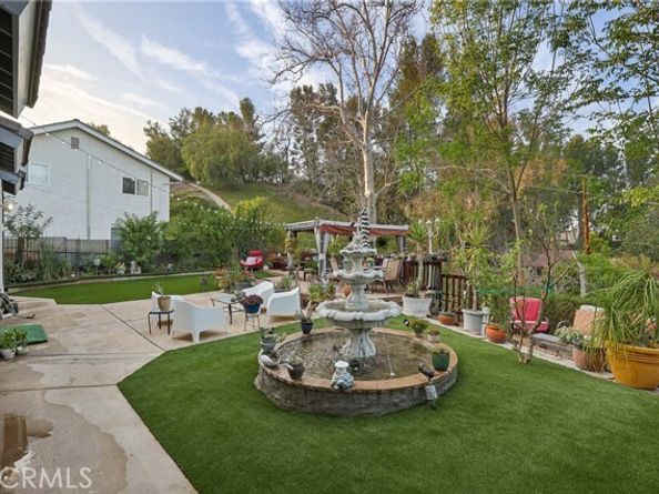 5625 E Calle Canada, Anaheim CA 92807