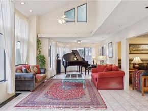 5625 E Calle Canada, Anaheim CA 92807