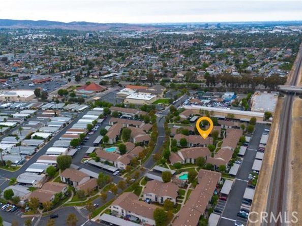23220 Orange 9, Lake Forest (el Toro) CA 92630