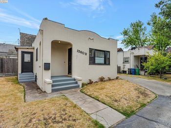 1560 Lincoln Ave #B