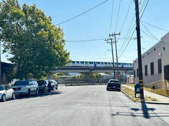 2031-2033 Chanslor Avenue, Richmond CA 94801