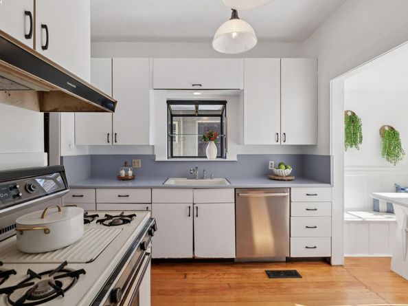 3246 Garfield Ave, Alameda CA 94501
