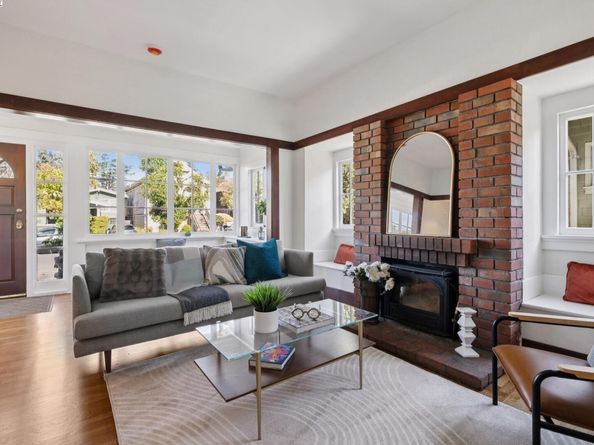 3246 Garfield Ave, Alameda CA 94501