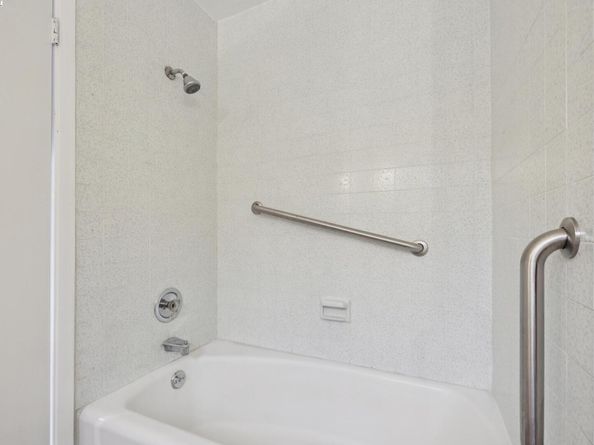 3246 Garfield Ave, Alameda CA 94501