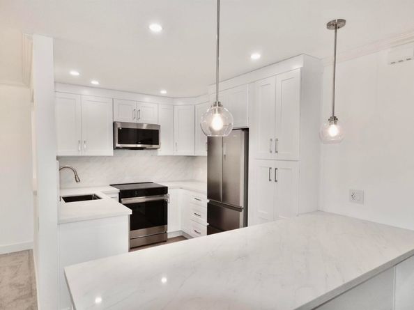 4033 Terra Granada Dr 5C, Walnut Creek CA 94595
