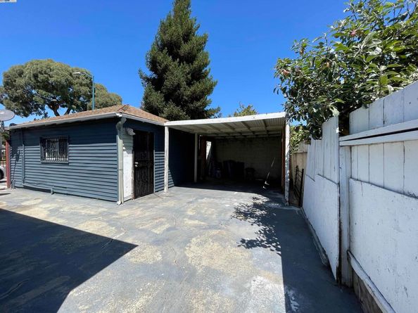6600 Lucille St, Oakland CA 94621