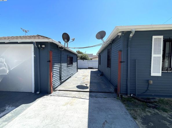6600 Lucille St, Oakland CA 94621