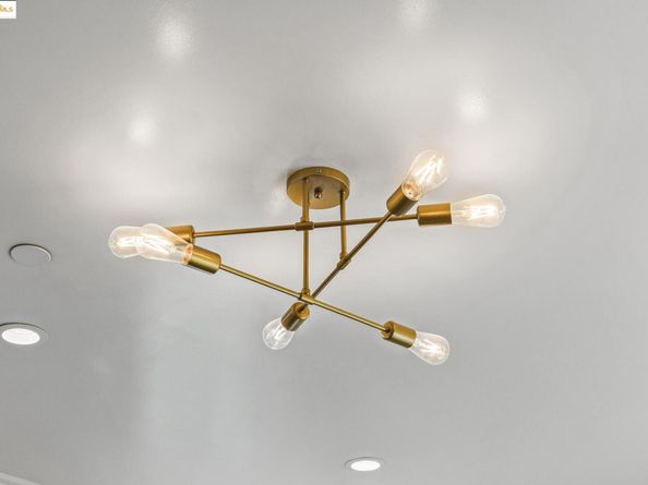 2310 Eighth St, Berkeley CA 94710