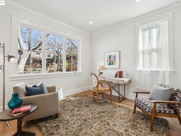 2310 Eighth St, Berkeley CA 94710