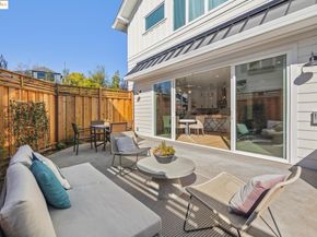 2310 Eighth St, Berkeley CA 94710