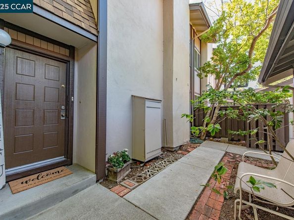 1909 Country wood Ct, Walnut Creek CA 94598