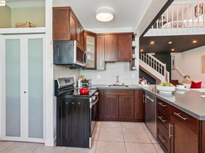 1004 9Th Ave, Oakland CA 94606