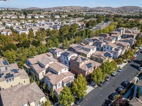 3135 Vittoria Loop, Dublin CA 94568