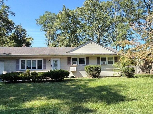 226 Holbrook Road, Holbrook NY 11741