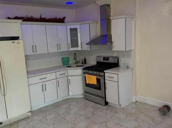 53-08 66th Street, Maspeth NY 11378